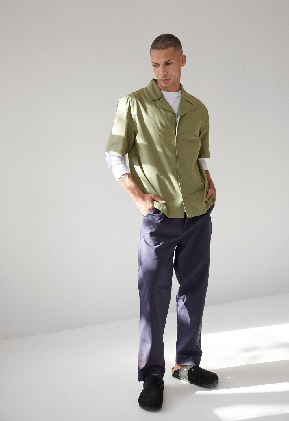 Jac+Jack ARCH COTTON SHIRT in Pine Needle Green